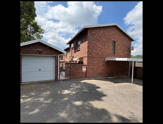 3 BEDROOM TOWNHOUSE FOR SALE IN ATHOLL HEIGHTS